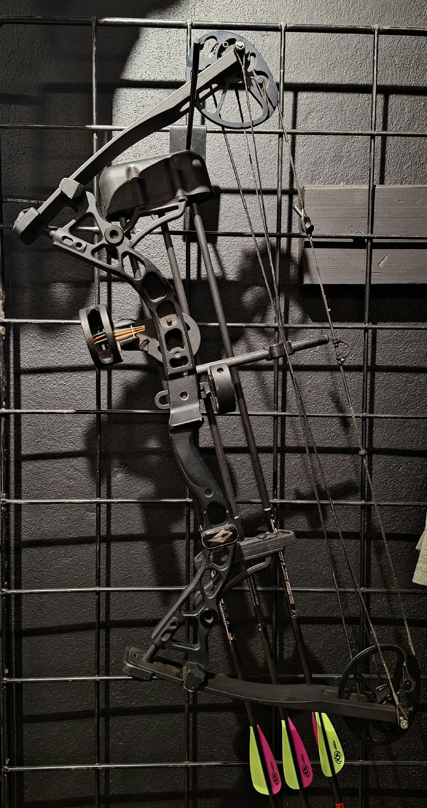 Bowtech Diamond Atomic