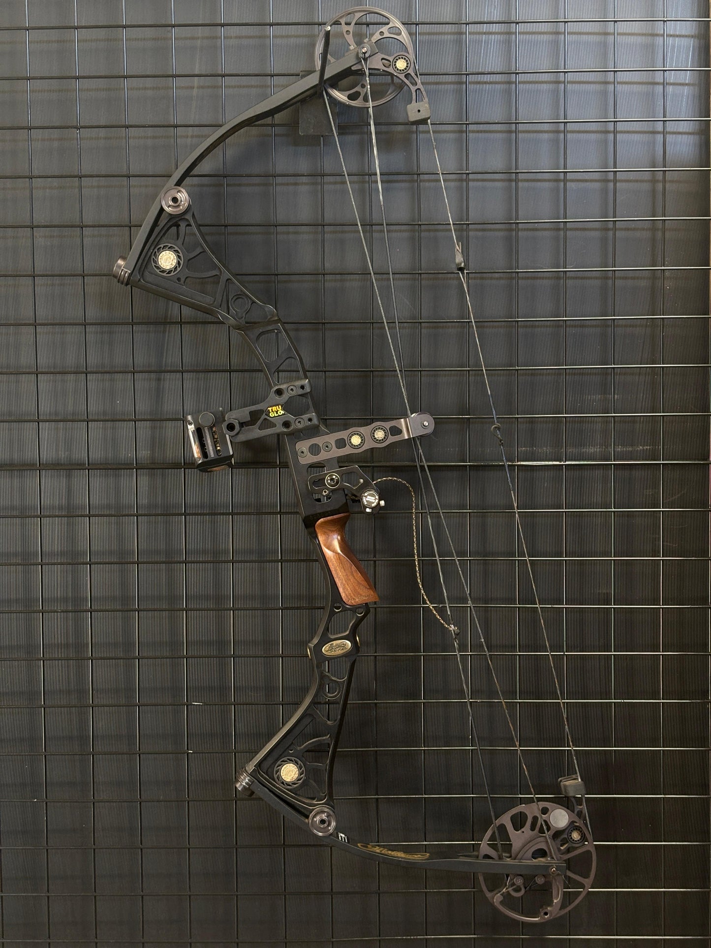 Mathews Drenalin