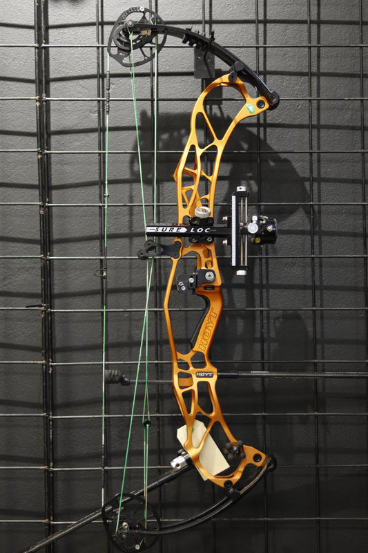 Hoyt Pro Force Package