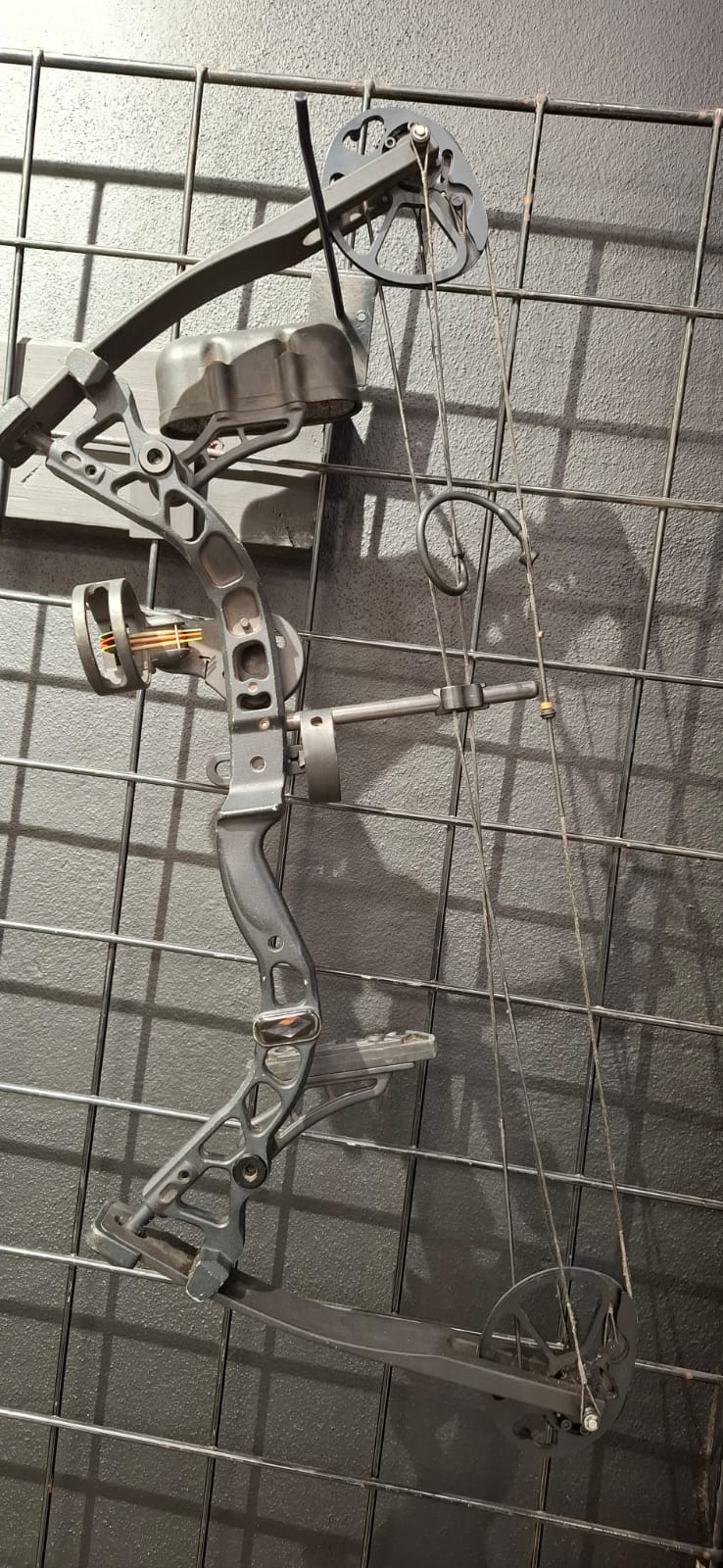 Diamond Atomic Pre-Owned Youth Bow
