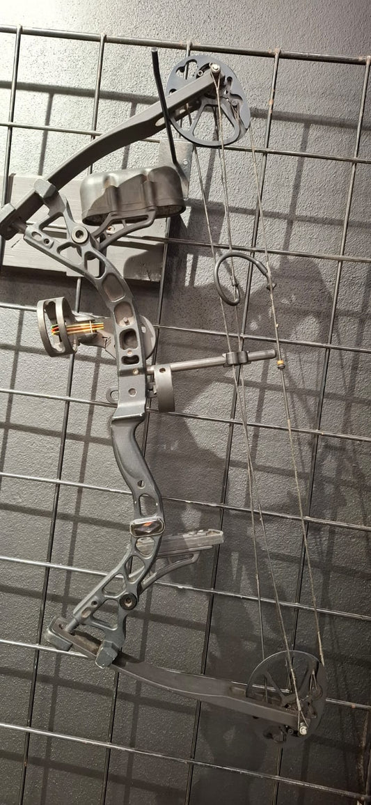Diamond Atomic Pre-Owned Youth Bow