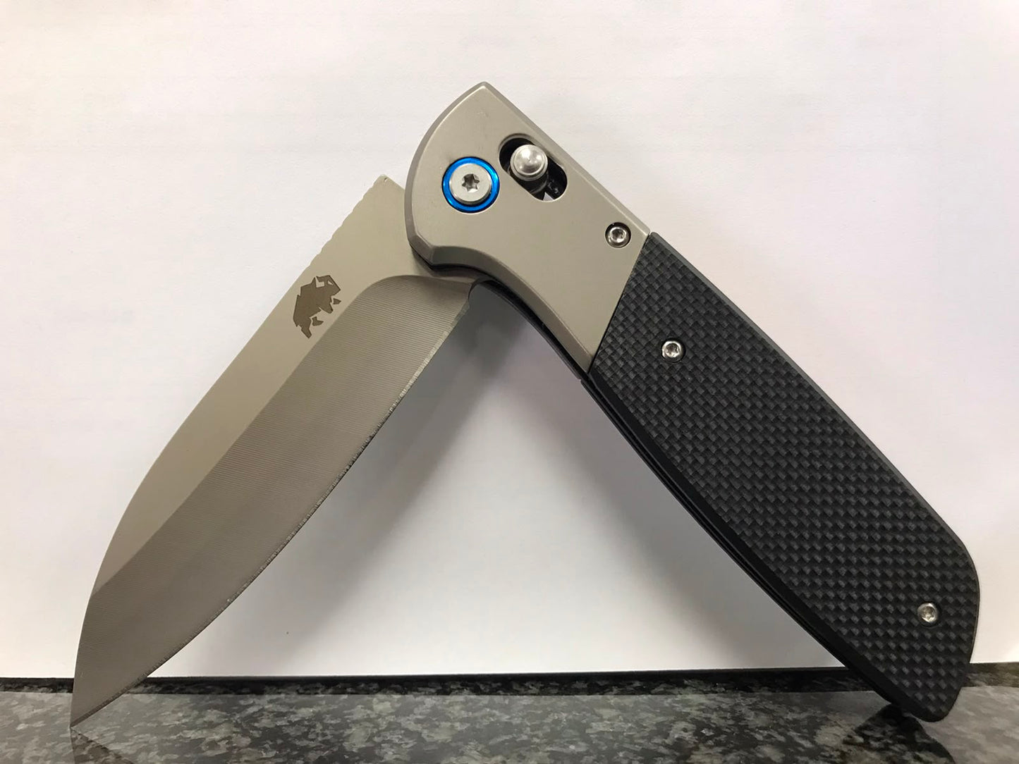 Bison Pocket Knives